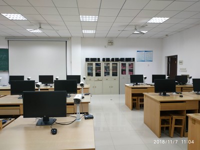 構(gòu)建智能化實(shí)驗(yàn)教學(xué)新生態(tài) 武漢大學(xué)電工電子國(guó)家級(jí)實(shí)驗(yàn)教學(xué)示范中心計(jì)算機(jī)信息系統(tǒng)集成與技術(shù)服務(wù)探討