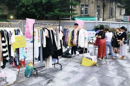 玩轉不一樣的國潮風 天河五號服裝小鎮(zhèn)潮玩嘉年華 沖就對了